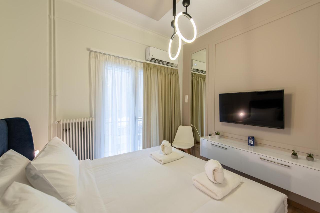 Medluxe Cozy Apartment! Атина Екстериор снимка