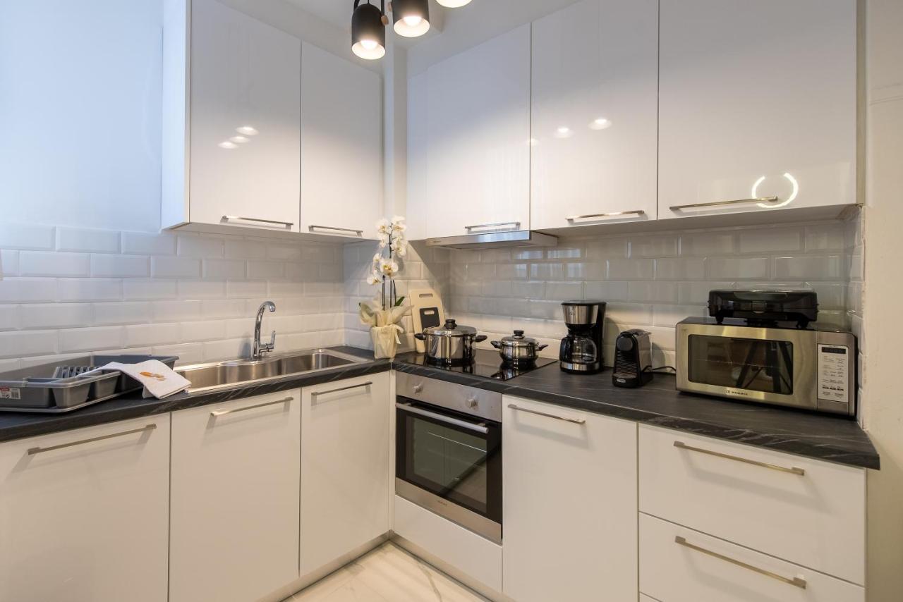 Medluxe Cozy Apartment! Атина Екстериор снимка